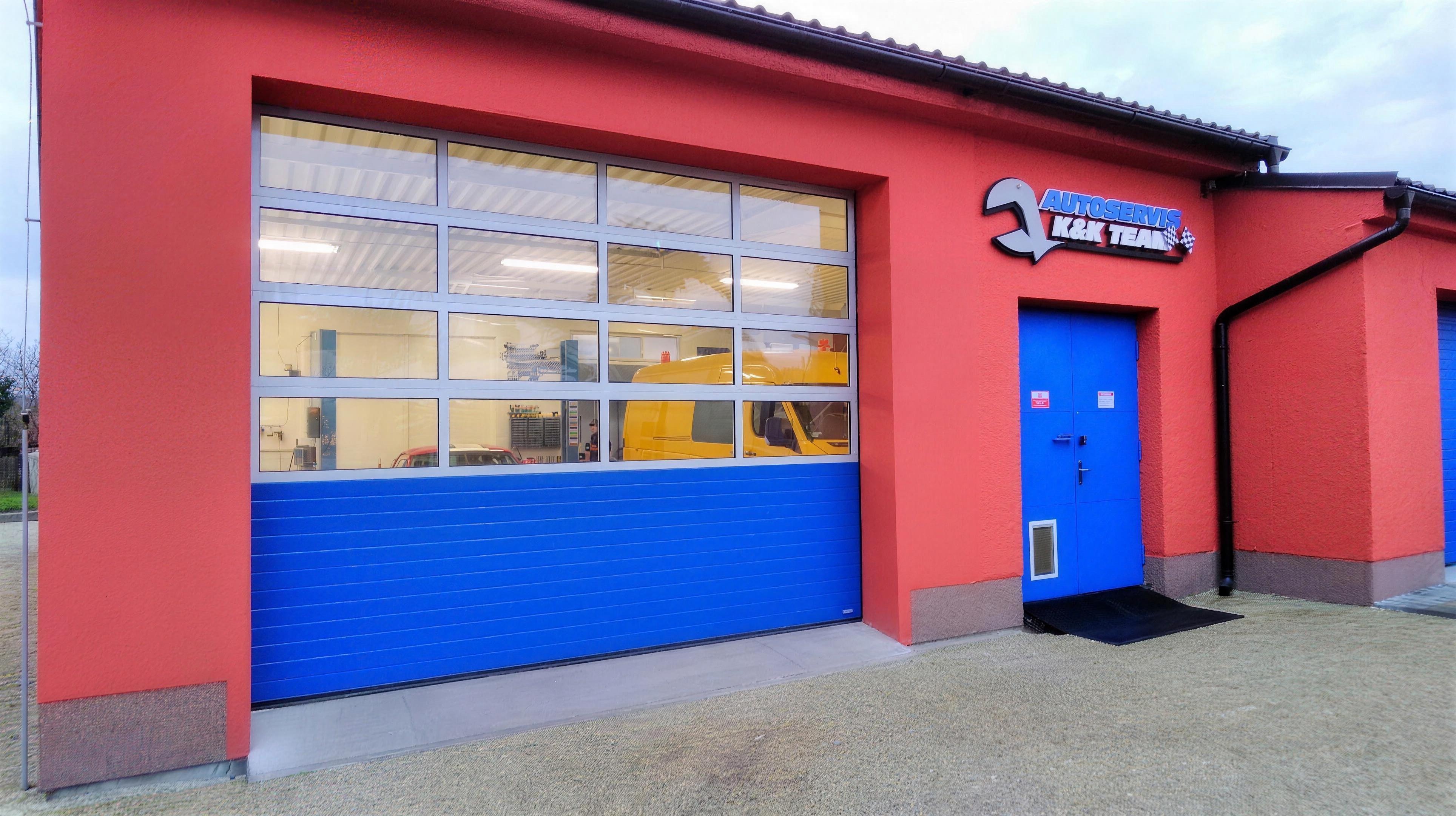 Autoservis K&K Team Hořice — exteriér provozovny