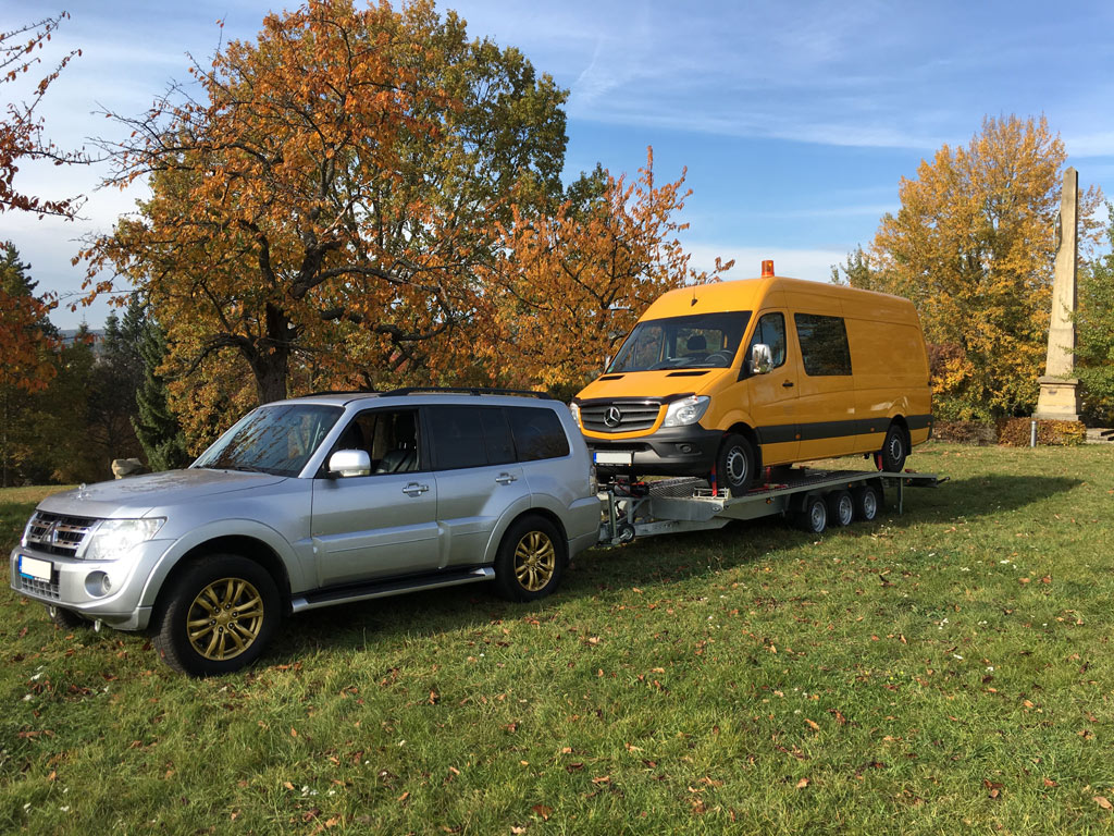 Odtahová služba K&K Team Hořice — valník
